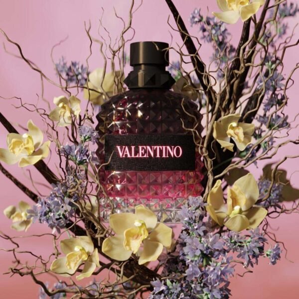 Valentino Born in Roma Intense portada Valentino Born in Roma Intense portada